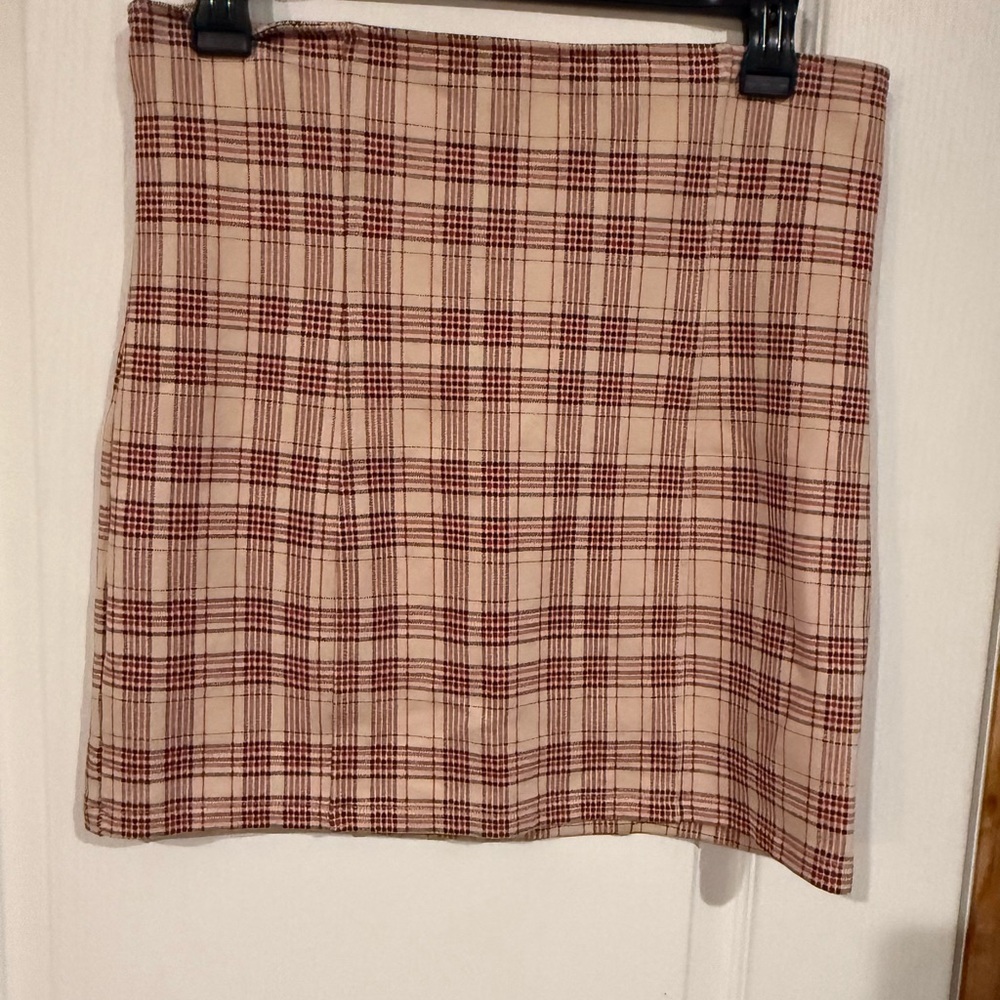 Windsor Plaid Mini Skirt in Beige and Burgundy